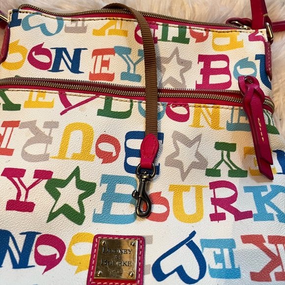 Dooney Bourke Pink Graffiti Rainbow Logo Pattern Tote Bag excellent condition - Picture 3 of 7